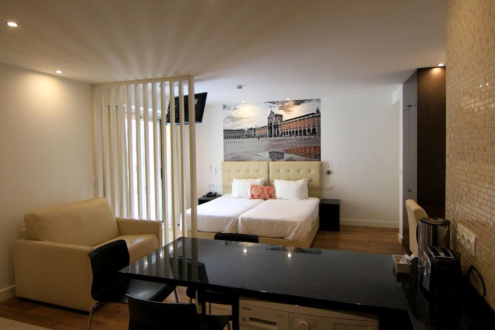 Lisbon City Apartments & Suites By City Hotels Экстерьер фото